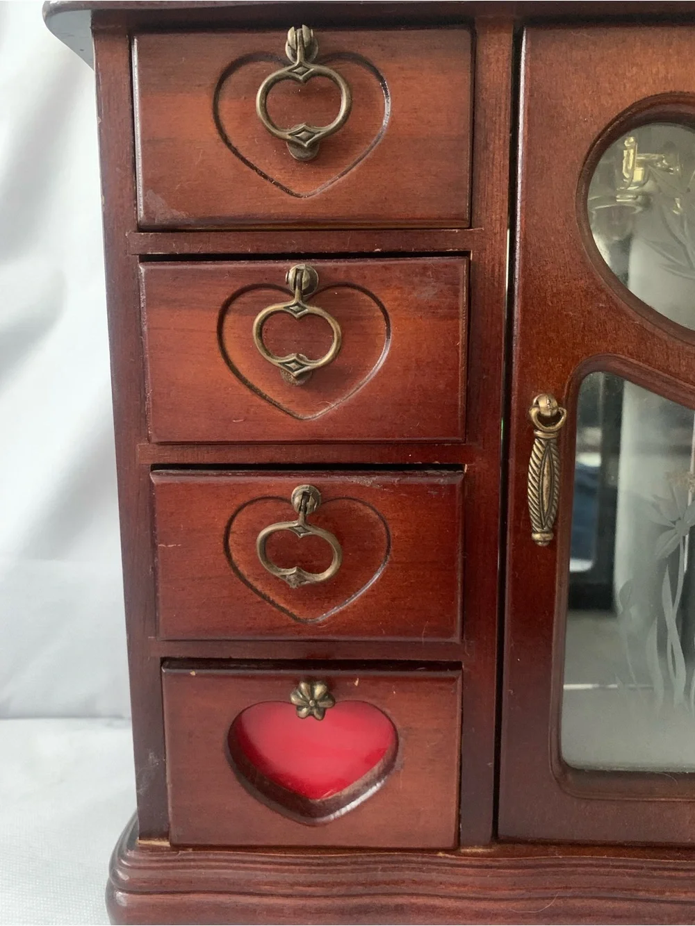 Vintage Mahogany Jewelry Box Rotating Necklace Holder 4 Heart Drawers Mirror